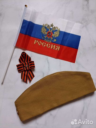 Набор (флаг, пилотка, бантик)