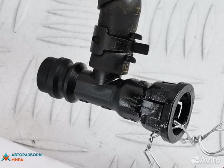 Трубка топливная Mitsubishi Space Star 2002