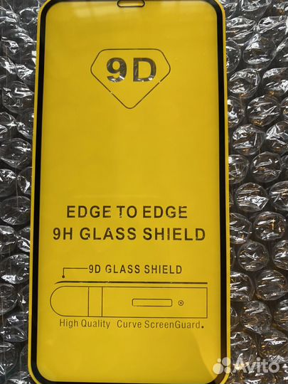 Защитное стекло 9 D на iPhone 11/XR