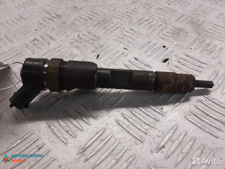 Форсунка Renault Scenic 2 рест. 2007 8200389369