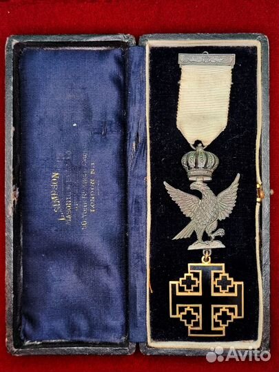Серебряный орден красного креста Константина