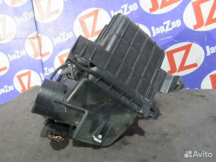 Корпус воздушного фильтра Toyota Celica ZZT230 (19