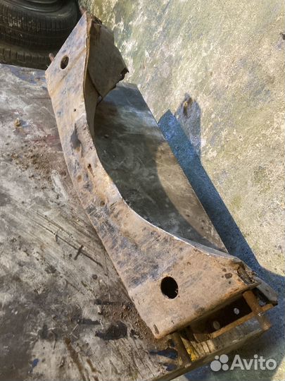 Передняя балка ваз 2106