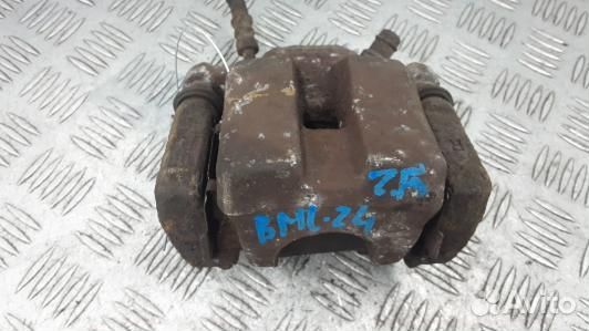 Суппорт тормозной задний правый toyota RAV 4 ZSA3