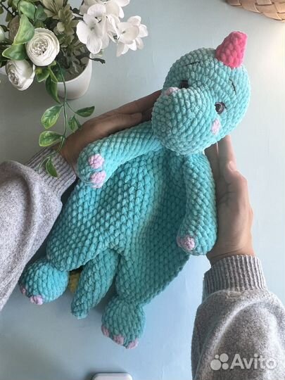 Игрушка комфортер вязаный для новорожденного