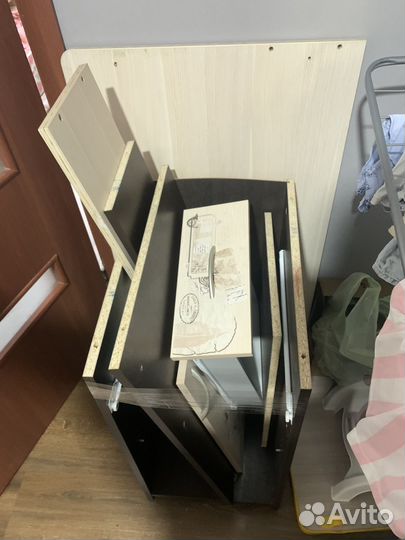 Стол компьютерный