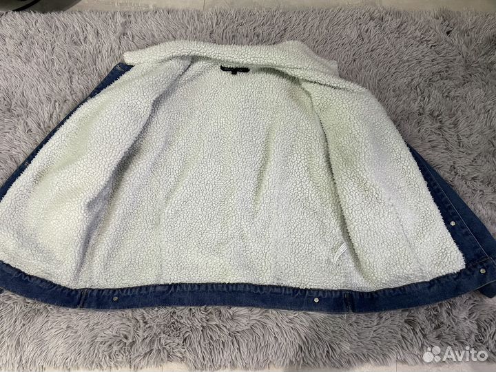 Джинсовая куртка