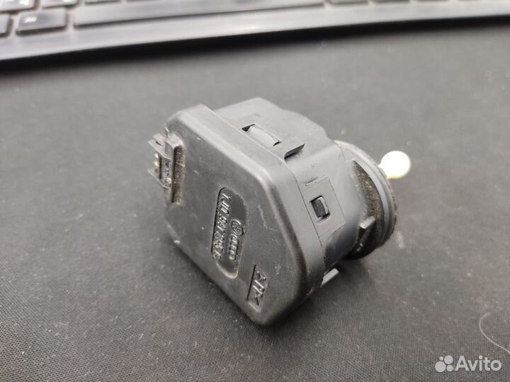 Корректор фар VW golf 4/ Bora / Jetta/ Passat B5