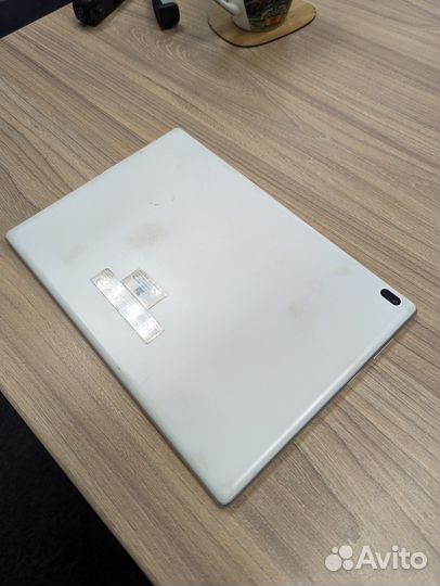 Планшет Lenovo Tab 4 TB-X304L 16 гб 3G, LTE