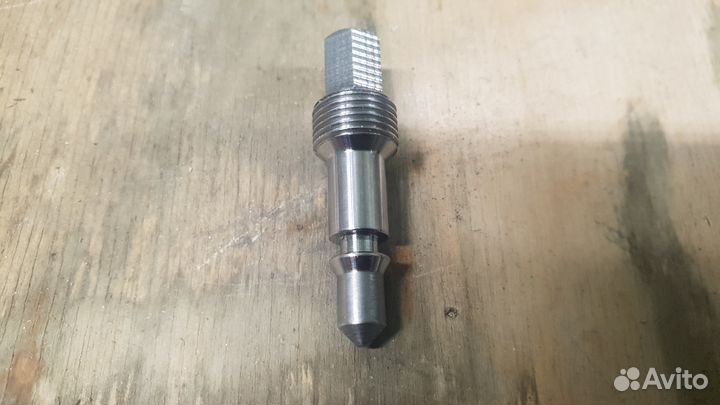 Болт регулировки kdss Toyota Land Cruiser 200