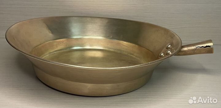 Таз старинный медный латунный 33 см в интерьер