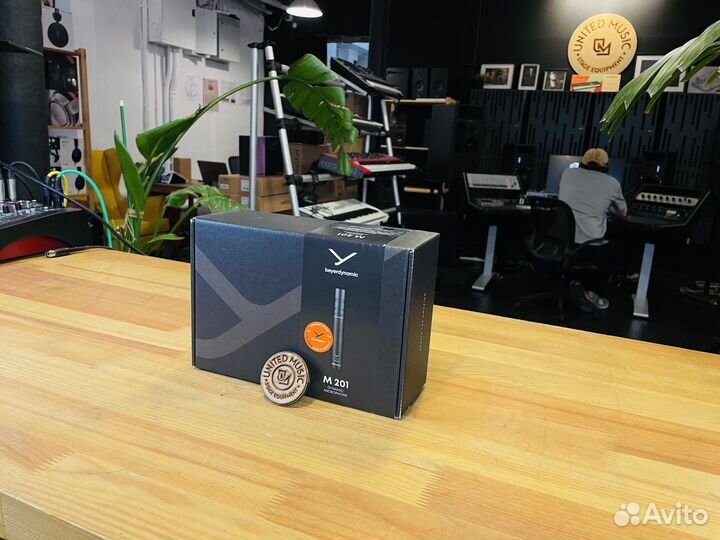 Beyerdynamic M201