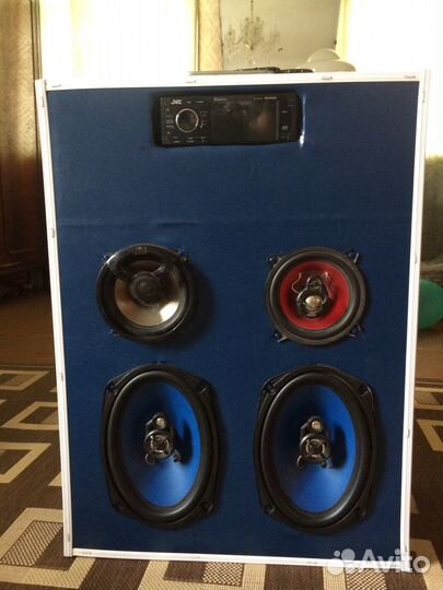 Музыкальная колонка