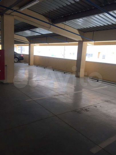 Машиноместо, 15 м²