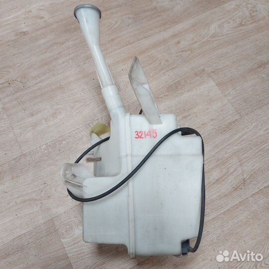 Бачок омывателя Nissan Teana J32 2008-2015