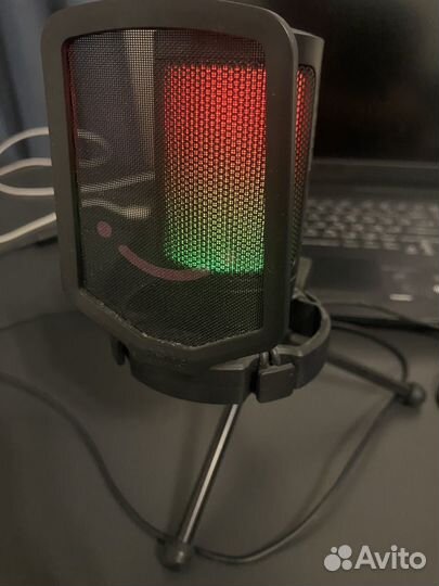 Микрофон Fifine ampligame a6v