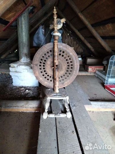 Прялка деревянная старинная