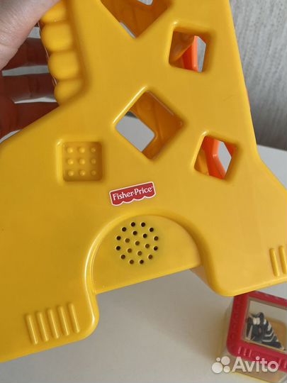 Жираф fisher price