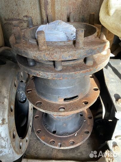 Ступица зад Рено Премиум 2005