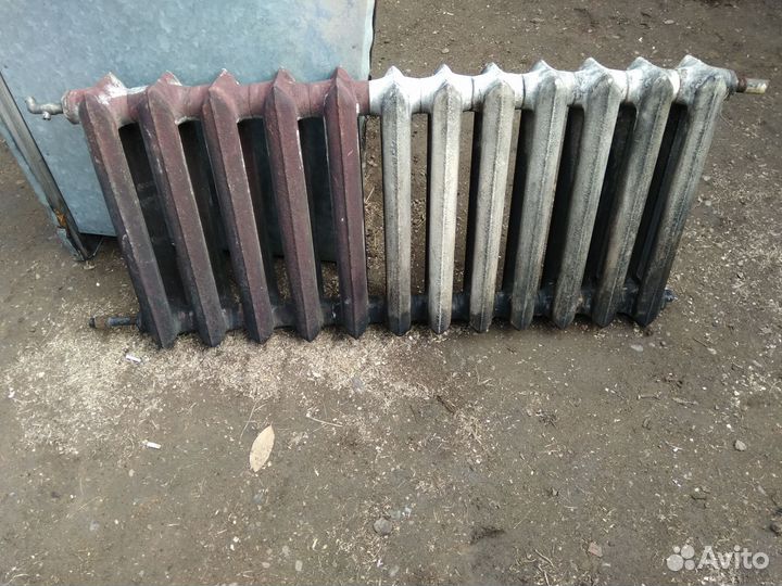 Батарея чугунная