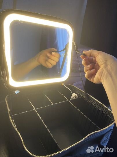 Органайзер для косметики с подсветкой и зеркалом