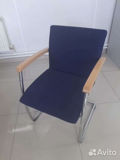 Конференц кресло, кресло для переговоров, кресло