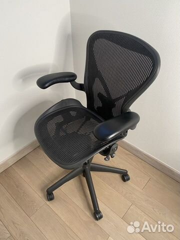 Компьютерное кресло herman miller