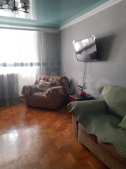 3-к. квартира, 72 м², 4/4 эт.