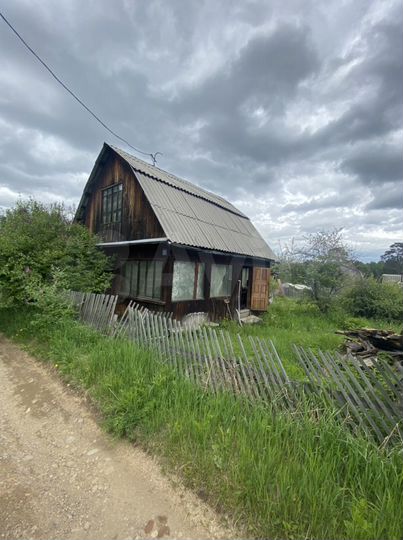 Дача 50 м² на участке 10 сот.
