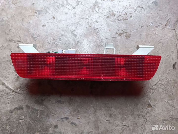 Стоп сигнал с крышкой land cruiser Prado 90