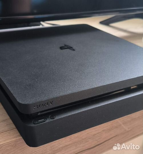 Ps4 slim