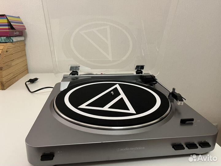 Виниловый проигрыватель Audio-Technica LP60 USB