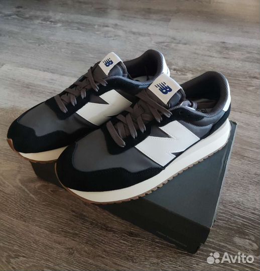 Оригинальные кроссовки New balance 237 р41,42