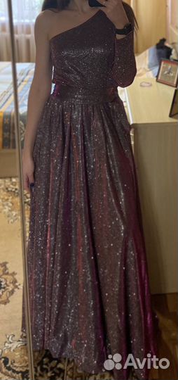 Вечернее, свадебное, выпускное платье