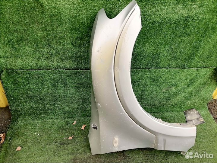 Крыло переднее правое Mitsubishi Pajero III V73W с