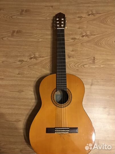 Гитара yamaha c40