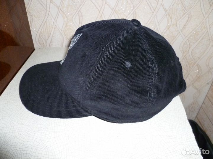 Кепка брендовая