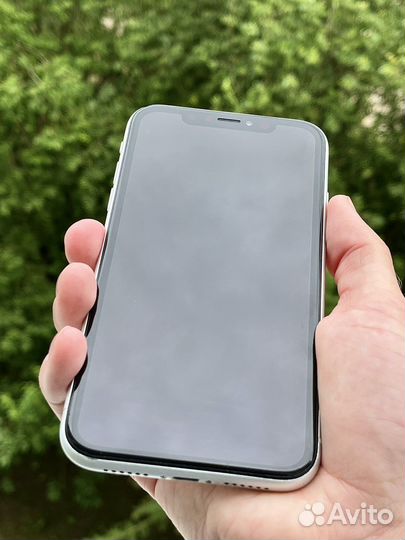iPhone XR 64gb White (Отличный)