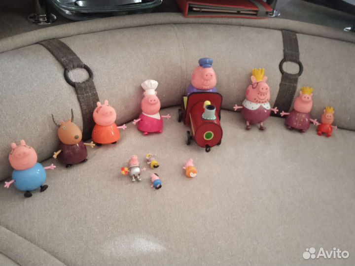 Игрушка Свинка пеппа, поезд музыкальный