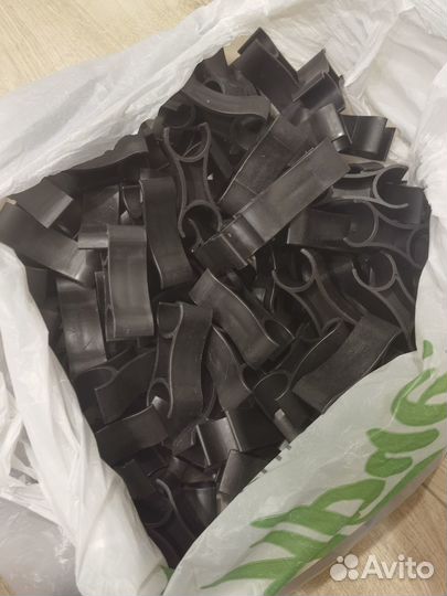 Транспортировочные пластиковые крепления