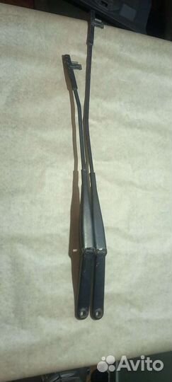 Поводок стеклоочистителя Ford Focus2