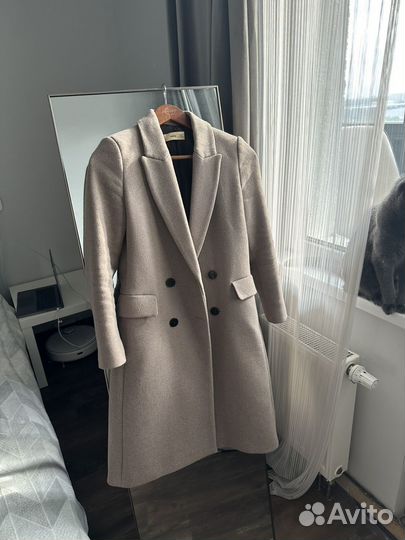 Пальто женское mango