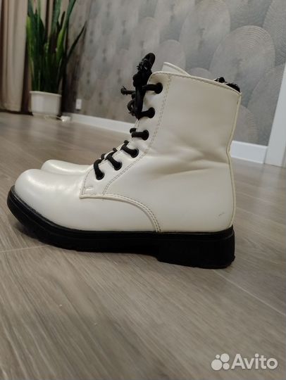 Ботинки для девочки 32