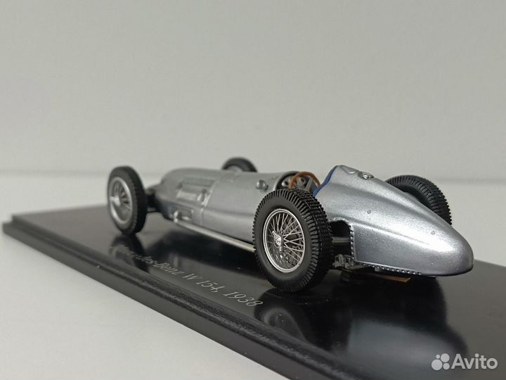 Модель 1:43 Mercedes-Benz Formula race car W154