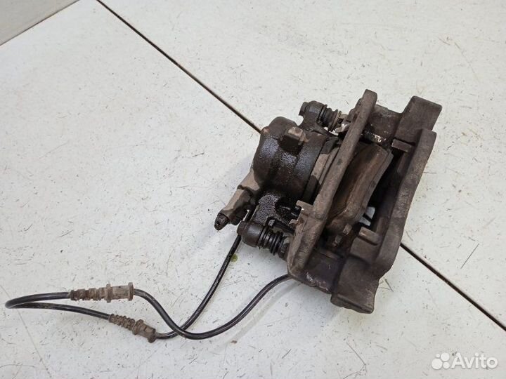 Суппорт передний правый Mercedes-Benz A-Class W168