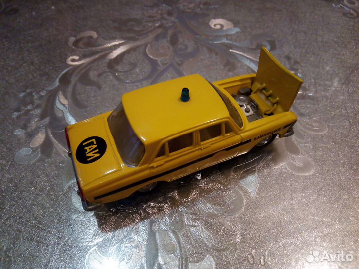 Модель СССР Москвич 412 А8 гаи милиция на обмен