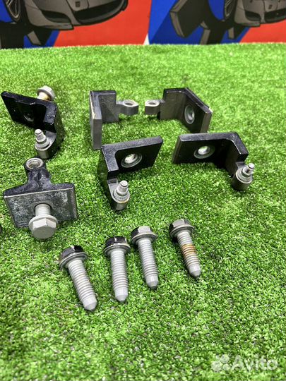 Петли дверей BMW E60 E61