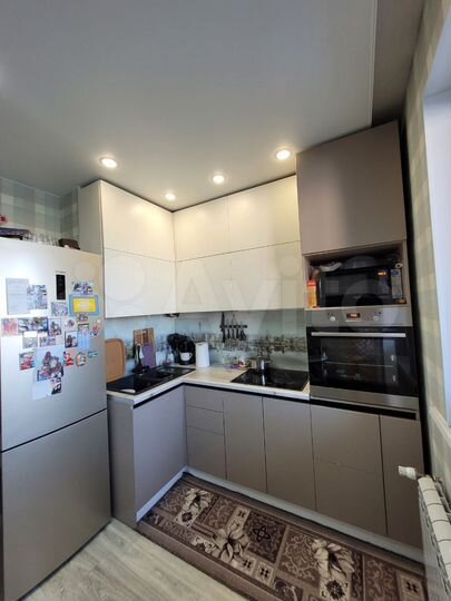 2-к. квартира, 65 м², 3/16 эт.