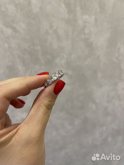 Серебряное кольцо