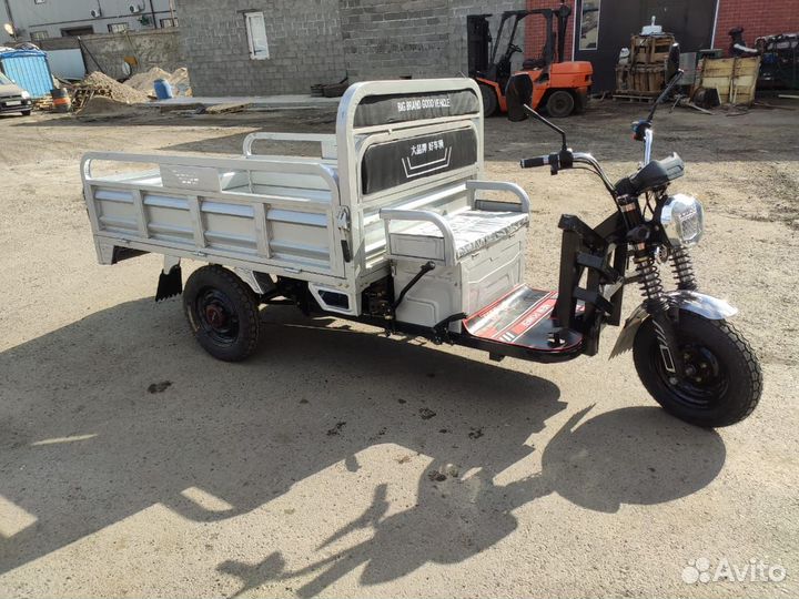 Электрический грузовой мотоцикл